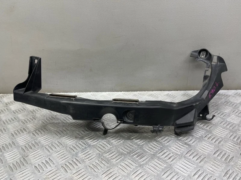 Крепление фары BMW 3 E90