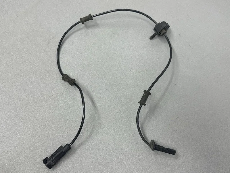 Датчик abs Cadillac SRX 2