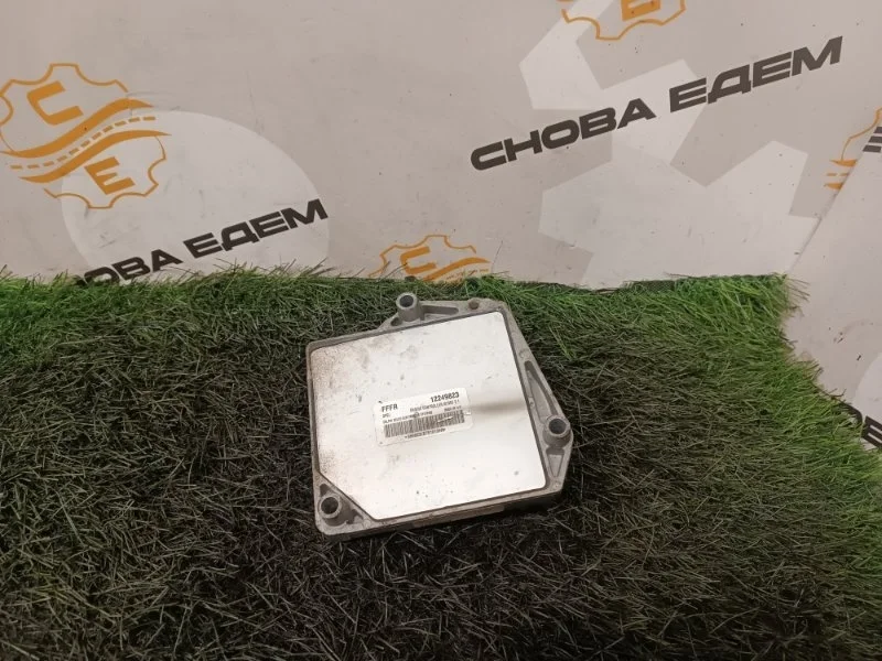 Блок управления двигателем Opel Zafira 12249823 Z16XEP 1.6