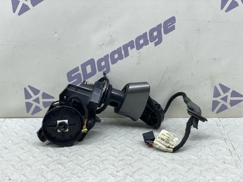 Зеркало заднего вида боковое Porsche Panamera 2014- 97073161900G2L 970, переднее левое