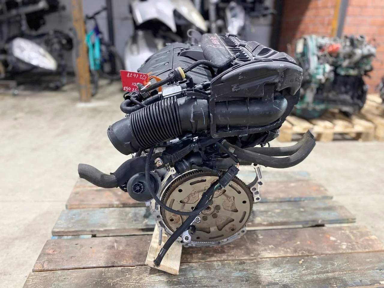 Двигатель 5F01 Пежо / Ситроен в сборе 1.6 л 120 лс