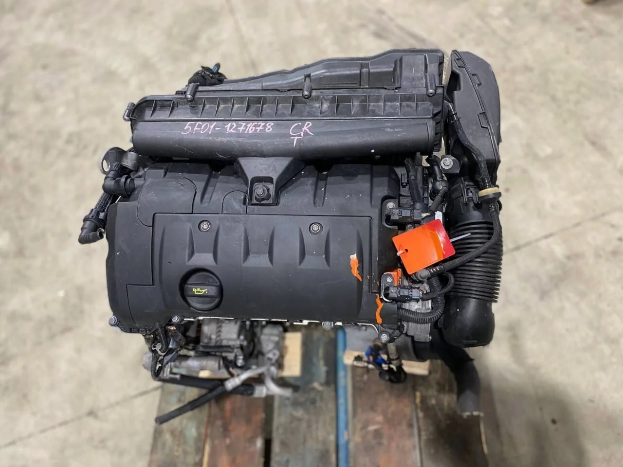 Двигатель 5F01 в сборе 1.6л 120лс Peugeot /Citroen