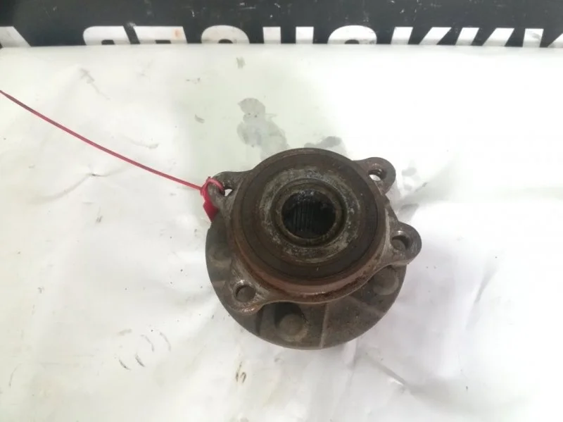 Ступица Toyota RAV4 2008 4355042020 30 2.0, передняя