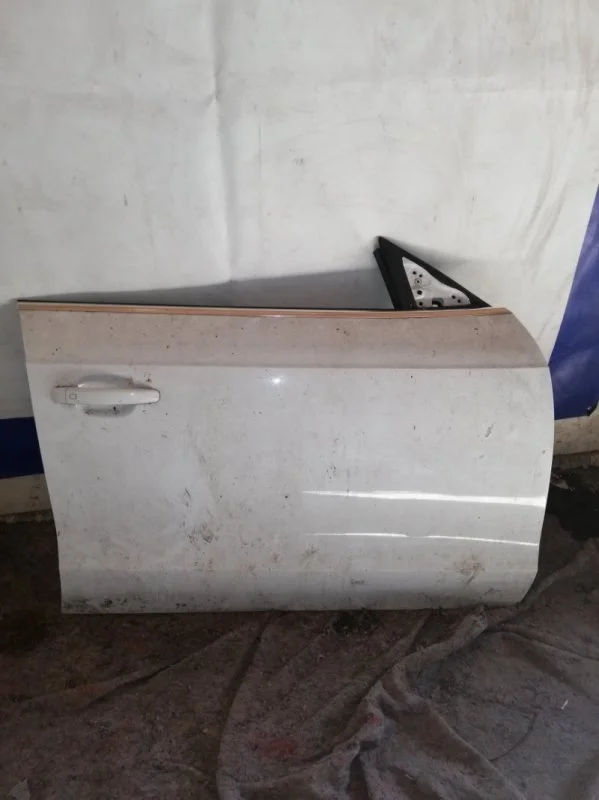 Дверь Audi A5 8T8831052C 8T, передняя правая