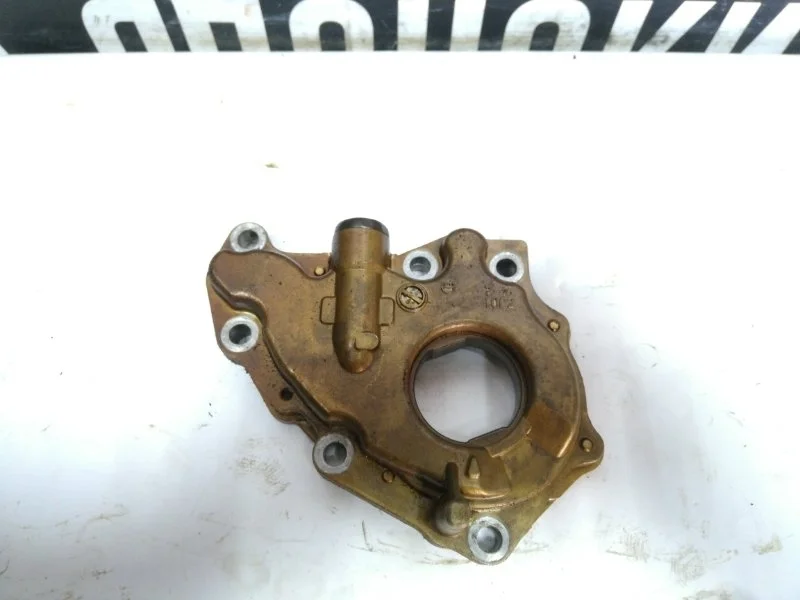 Маслонасос Mazda 3 ZJ0114100 1.6