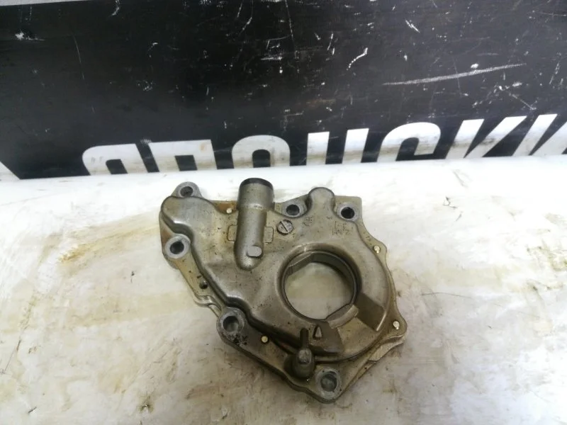 Маслонасос Mazda 3 ZJ0114100 1.6