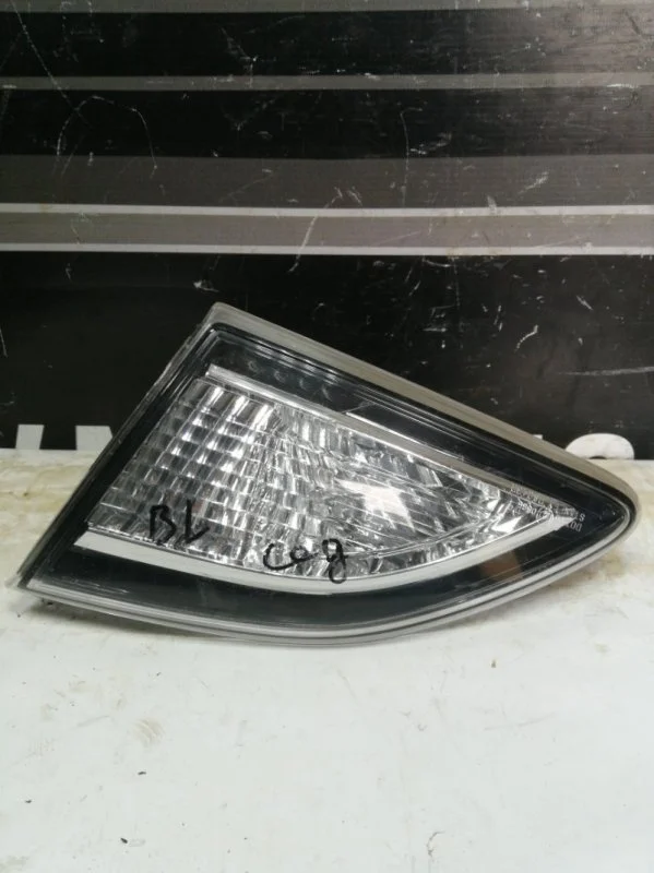 Фонарь Mazda 3 2011 BBM4513F0G BL 1.6, задний правый