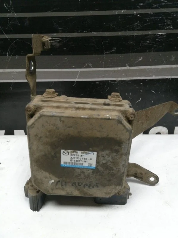 Блок управления рулевой рейкой Mazda 6 2009 GS1D67880E GH