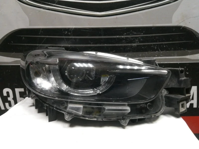 Фара Mazda CX-5 KA1F51030C, передняя правая