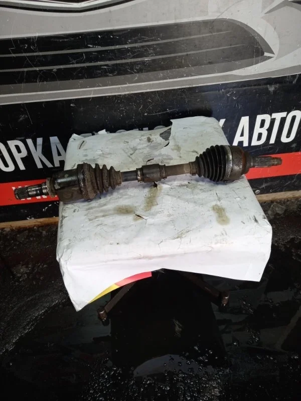 Привод Mazda 3 2005-2009 GG3125600B BK 2.0, передний левый