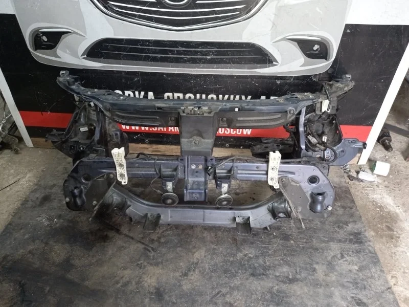 Рамка радиатора Mitsubishi Outlander 2005-2012 5256A410 XL 3.0