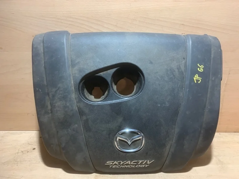 Декоративная накладка ДВС Mazda CX-5 PE11102F0 KE 2.5