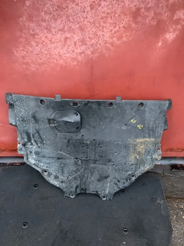 Защита двигателя Mazda 3 GHR156110 BM 2.0