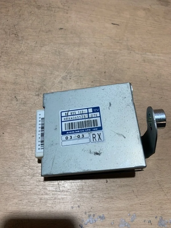 Блок управления АКПП Chevrolet Captiva 96625112 C100 3.2