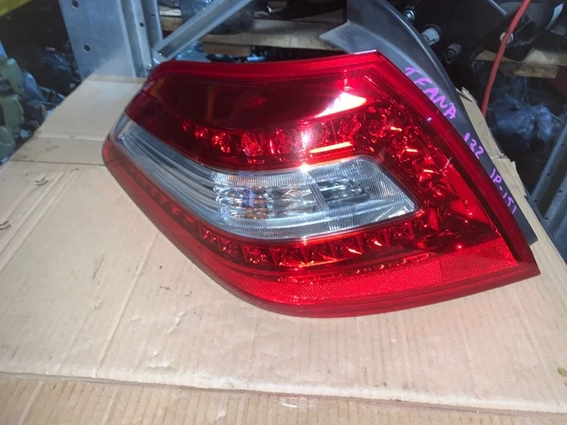 Фонарь Nissan Teana 26555JN00A J32, задний левый