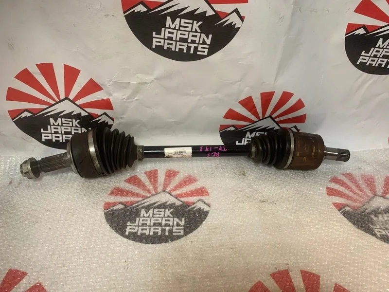 Привод Honda 44306SWA900 3 (RE3/RE4), передний левый