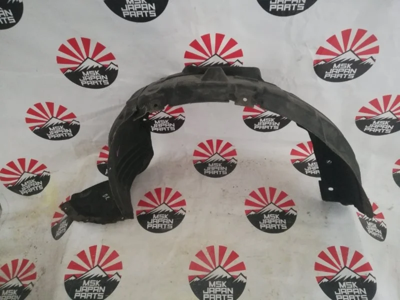 Подкрылок Mazda 3 2003-2008 BP4K56140H BK, передний левый