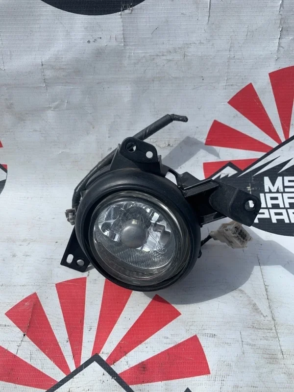 Фара противотуманная Mazda 6 TK2151680A GJ, правая
