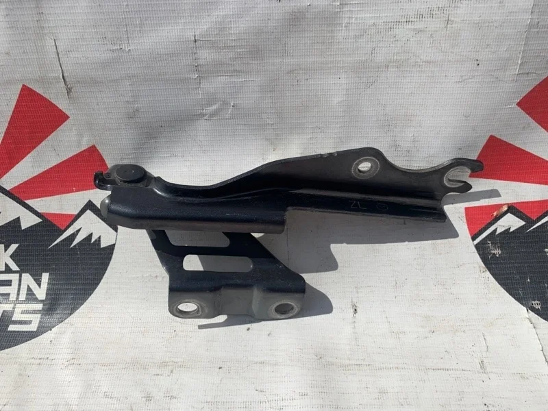 Петля капота Mazda 6 GHP952420B GJ, левая