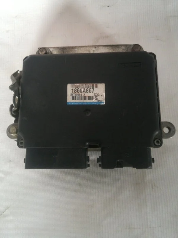 ЭБУ двигателя Mitsubishi Outlander 1860A867 XL 3.0