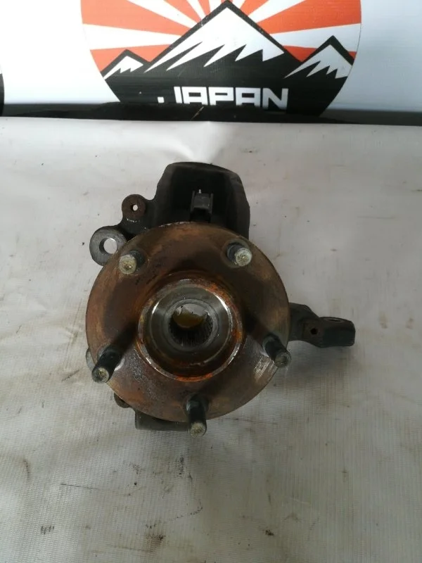 Кулак поворотный Mazda 3 2009-2012 BR5S33031 BL, левый