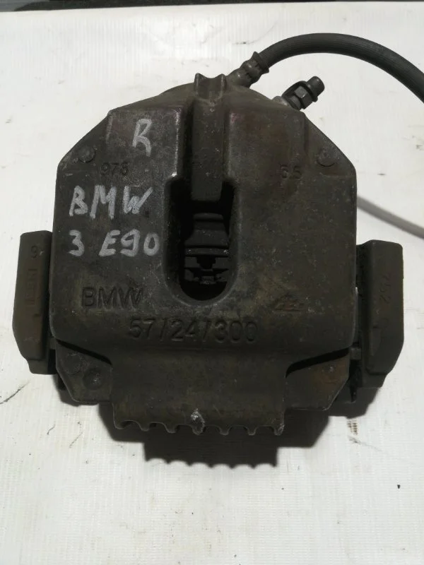 Суппорт BMW 3 34116769092 E90 2.0, передний правый