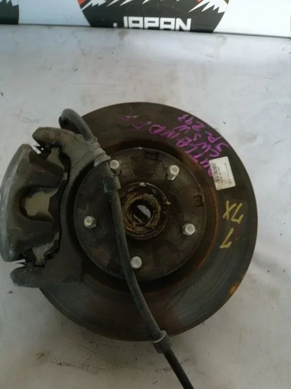 Кулак поворотный Mitsubishi Outlander 3870A011 XL 2.4, левый