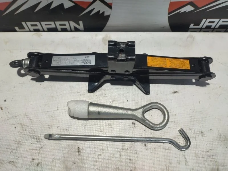 Домкрат Mitsubishi Outlander 9280A012 XL