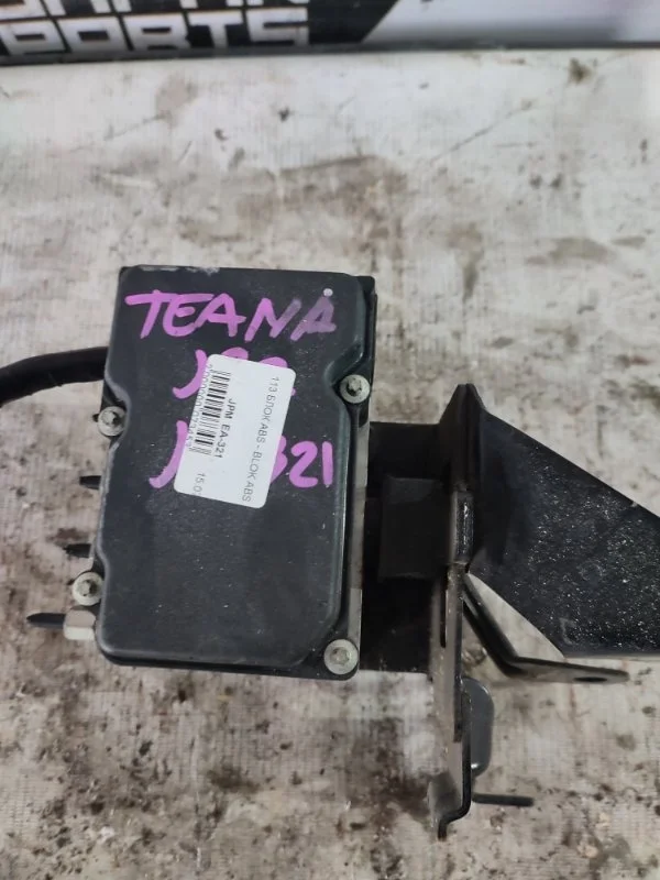 Блок abs Nissan Teana 0265800720 J32 2.5