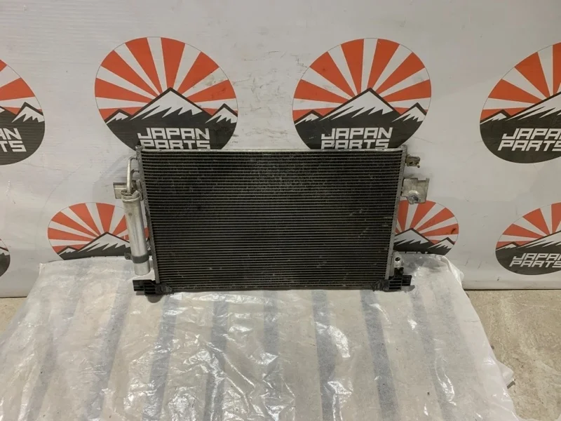 Радиатор кондиционера Mitsubishi Outlander 7812A030 XL 2.4