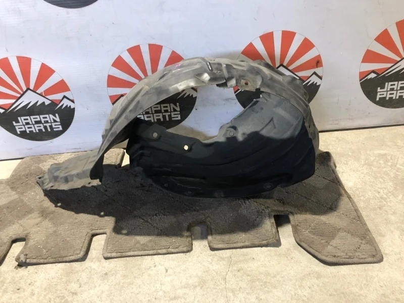 Подкрылок Mazda 3 BP4K56140H BK, левый