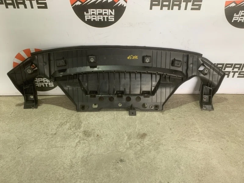 Пыльник бампера Mazda 6 GHP9500S1 GL 2.5