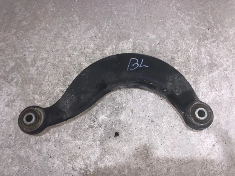 Рычаг серповидный Mazda 3 BBM228C10 BL, задний