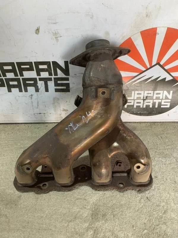 Коллектор выпускной Mitsubishi Outlander 1555A412 XL 2.4