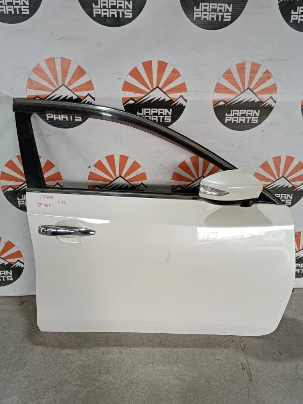 Дверь Nissan Teana 801003TA0A L33, передняя правая