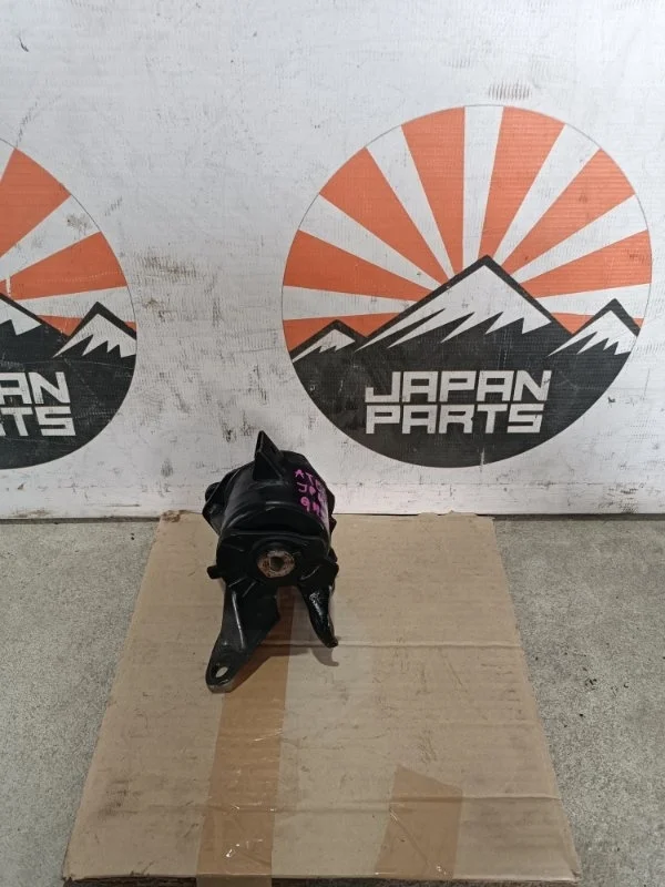 Подушка акпп Mazda 6 GS1G39070B GH 2.5