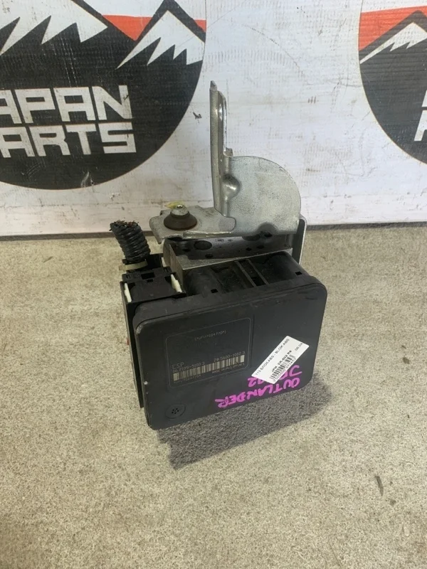 Блок abs Mitsubishi Outlander 4670A340 XL 2.4