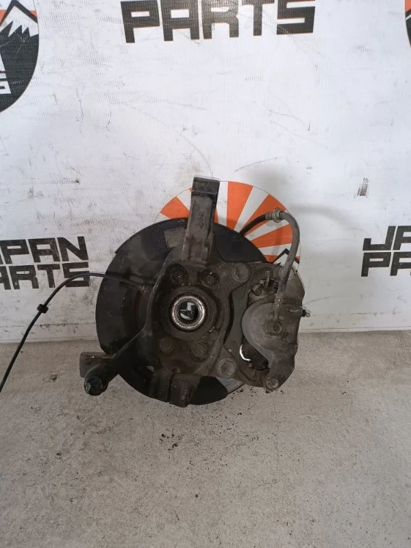 Кулак поворотный Nissan Teana 400153TS0A L33, передний левый