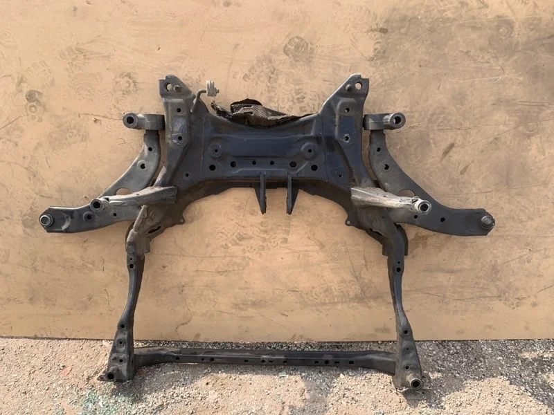 Подрамник двигателя Mazda 6 GHP93480XD GJ, передний