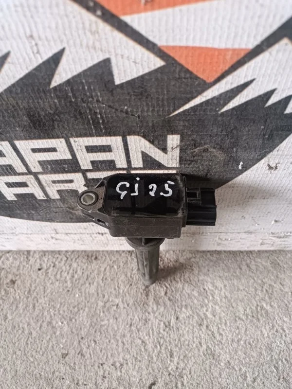 Катушка зажигания Mazda 6 2012-2018 PE2018100 GJ 2.5