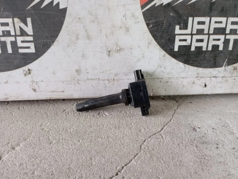 Катушка зажигания Mazda CX-5 PE2018100 KE 2.5