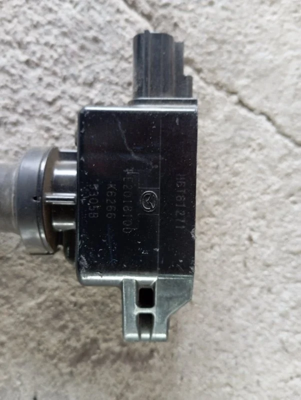 Катушка зажигания Mazda 6 PE2018100 GJ 2.5