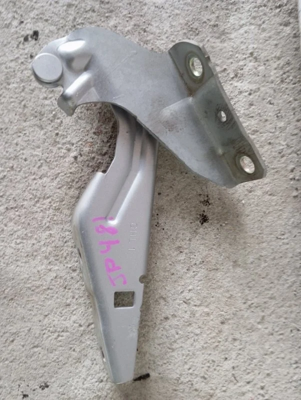 Петля капота Mitsubishi Outlander MN175241 XL, левая