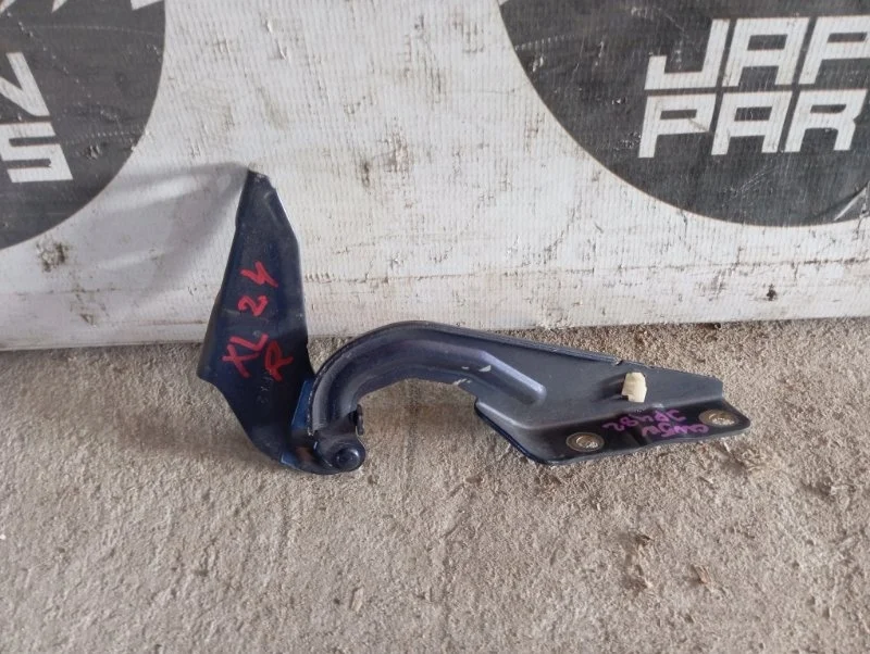 Петля капота Mitsubishi Outlander MN175242 XL 2.4, правая