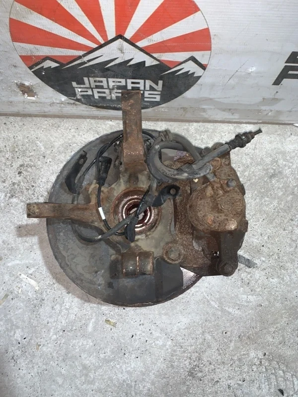 Кулак поворотный Mitsubishi Outlander 3870A011 XL, передний левый