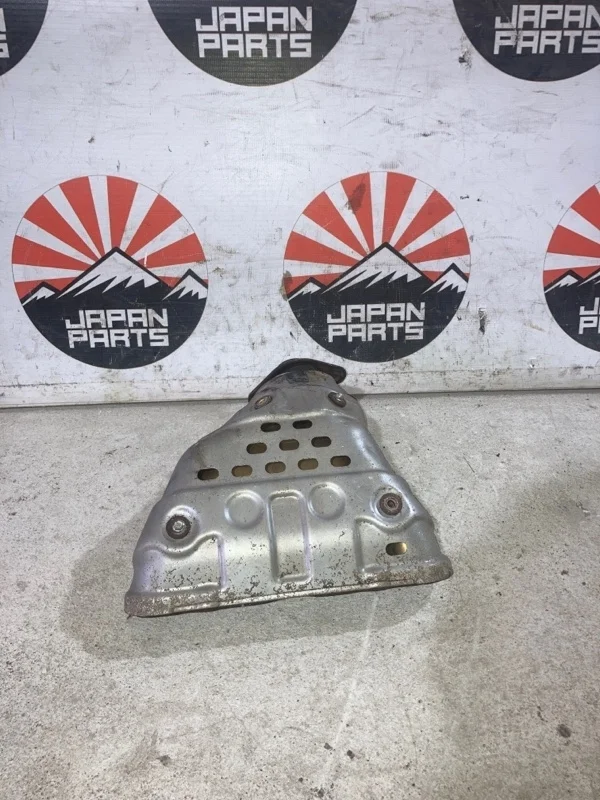 Коллектор выпускной Mitsubishi Outlander 1555A412 XL 2.0