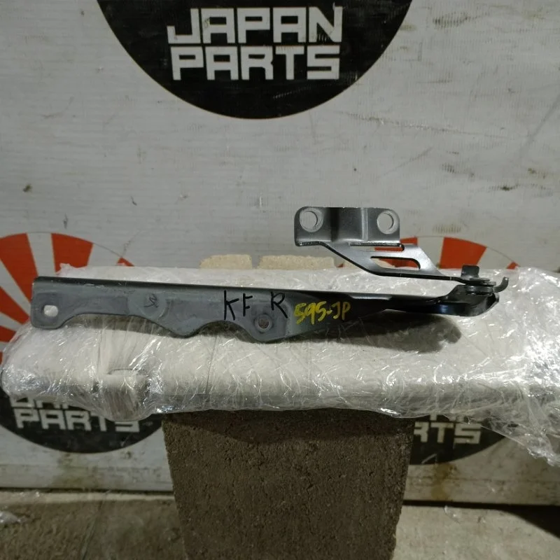 Петля капота Mazda CX-5 KB7W52410 KF, правая