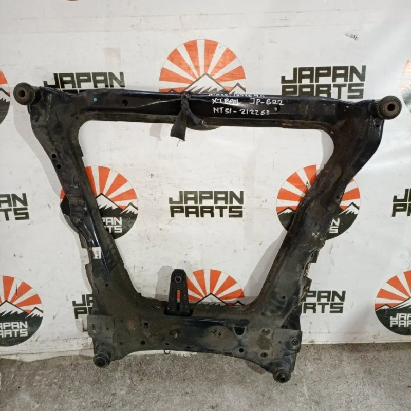 Подрамник двигателя Nissan X-Trail 54400JG00A T31