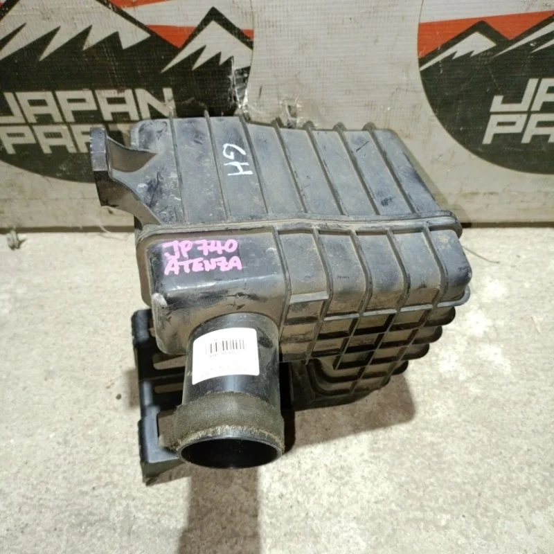 Резонатор воздушного фильтра Mazda 6 L8371319XA GH