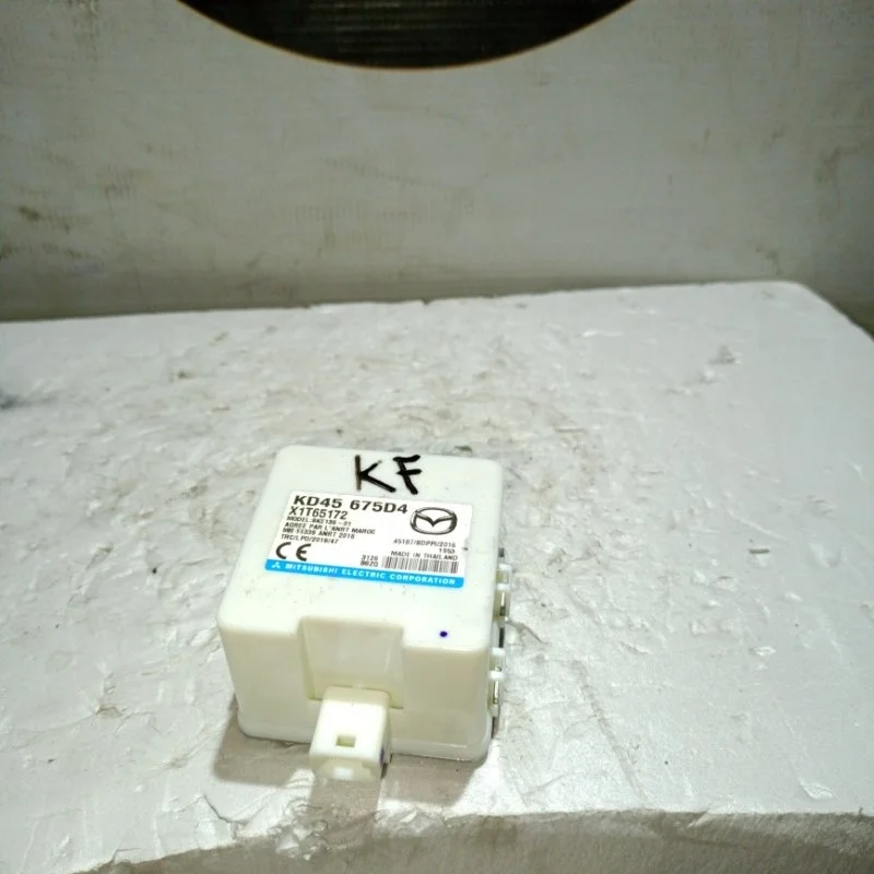 Антенна без ключевого доступа Mazda CX-5 KD45675D4 KF